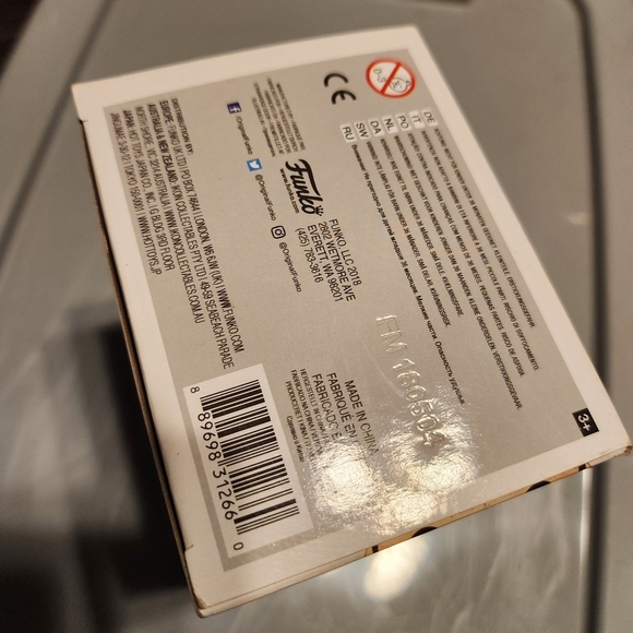 Target Exclusive Tom Riddle Funko Pop Figure #60 - Picture 7 of 7